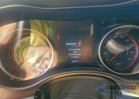 2021 Dodge Charger Scat Pack z USA, uszkodzony, nr VIN 2C3CDXGJ2MH566160